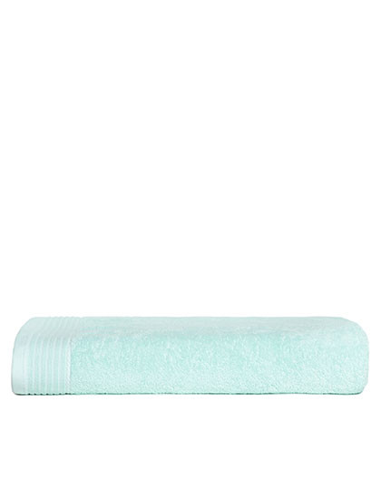 The One Towelling® Classic Beach Towel Mint